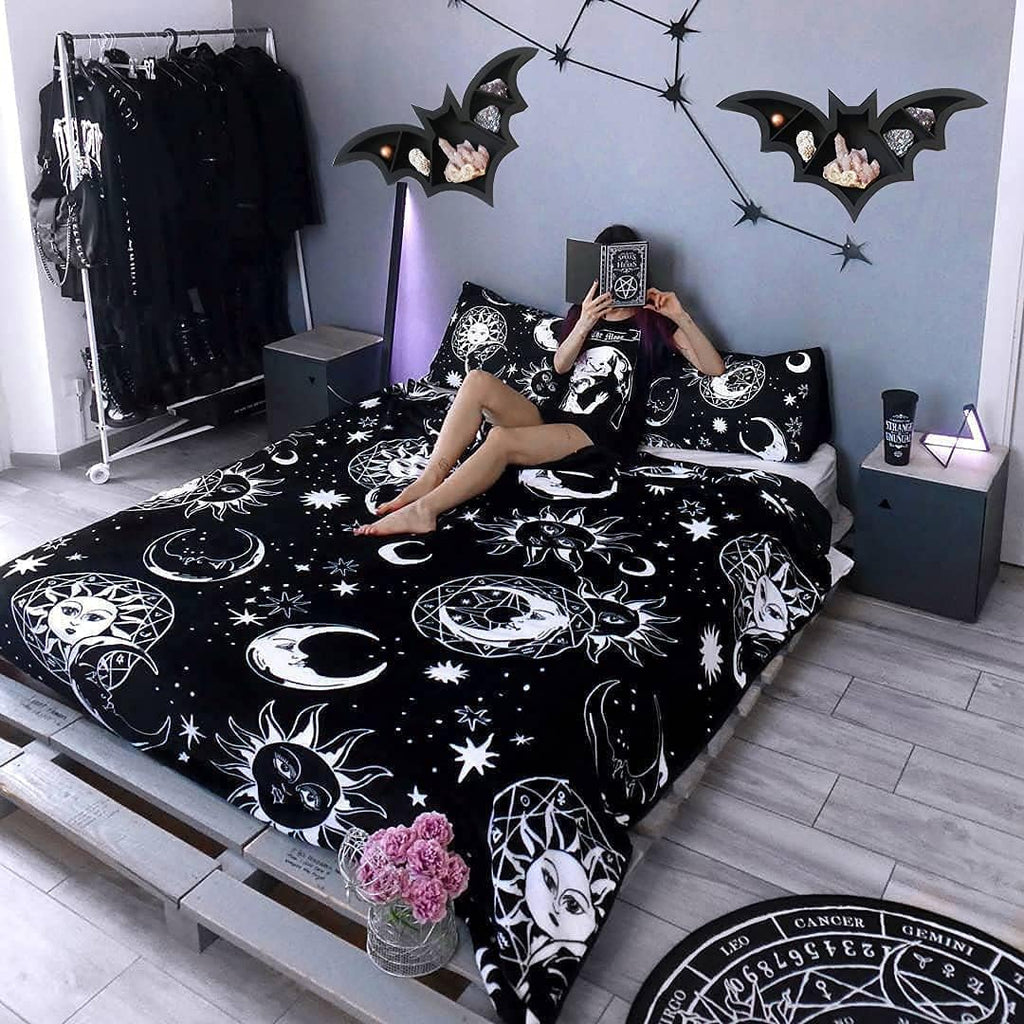 Goth Wall Shelf F3029