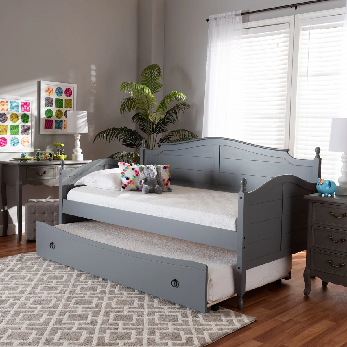 Gray Finished Wood Twin Size Daybed with Roll-Out Trundle Bed M47071
