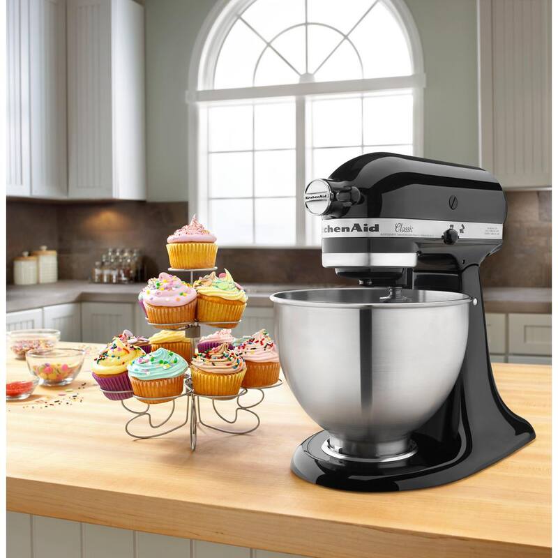 4.5 Qt. 10-Speed Onyx Black Tilt-Head Stand Mixer A69006