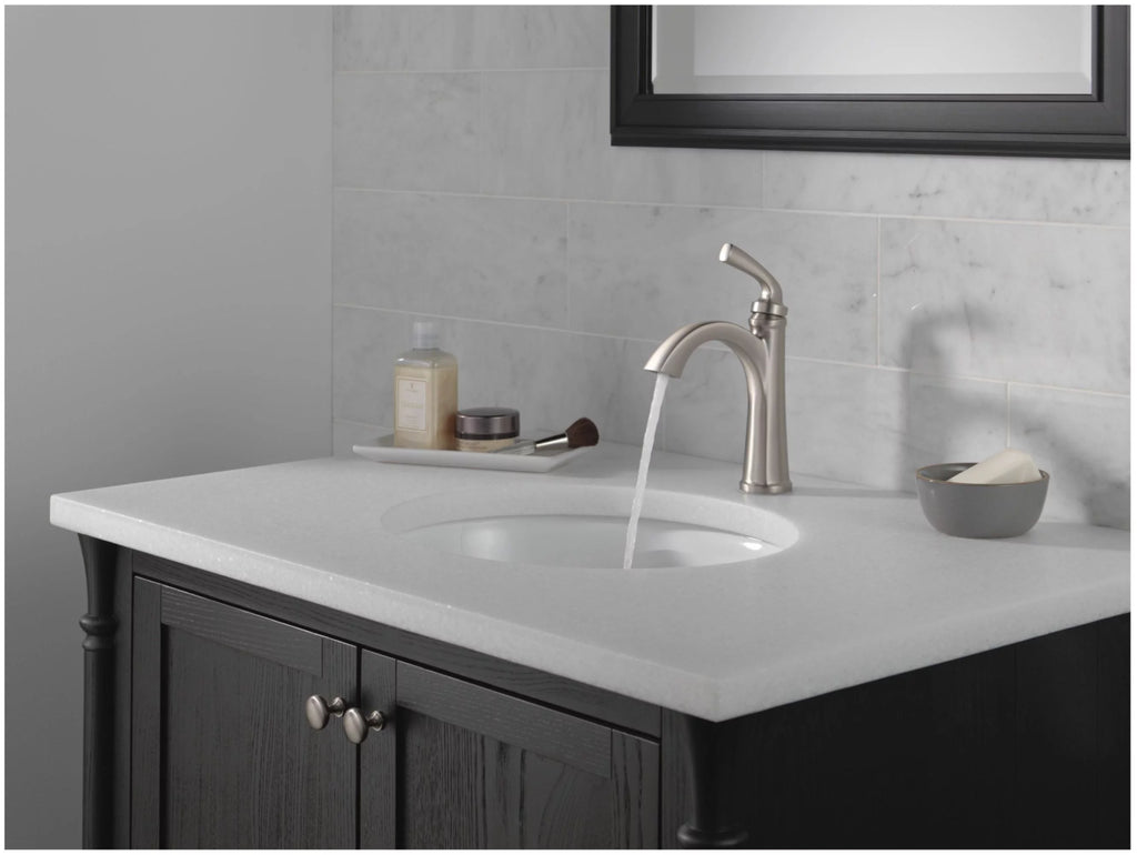 Black Single Hole Bathroom Faucet M374197