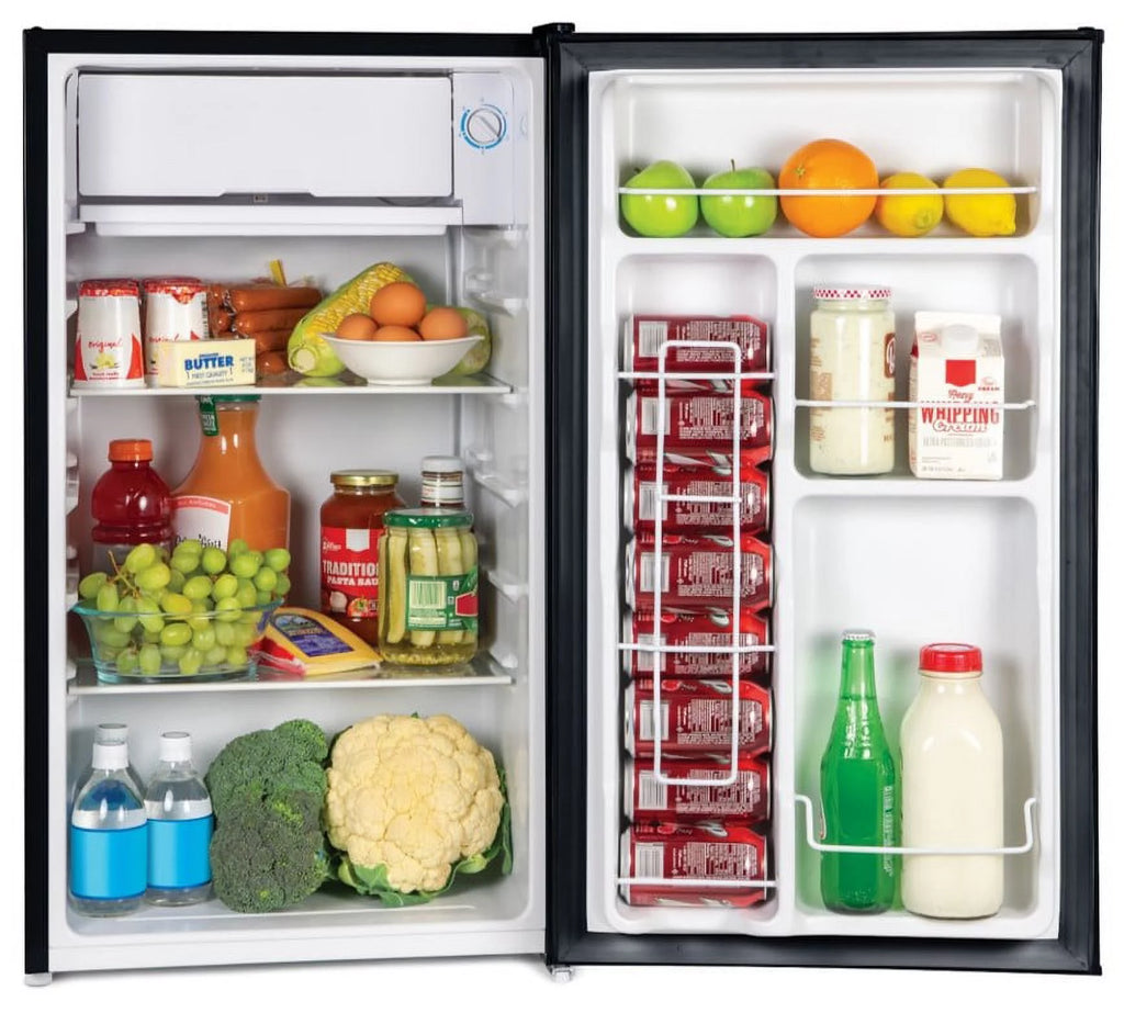 Black 3.2 Cu Ft Refrigerator with Freezer G678