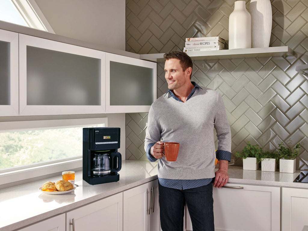 Black 12 Cup Drip Coffee Maker D873