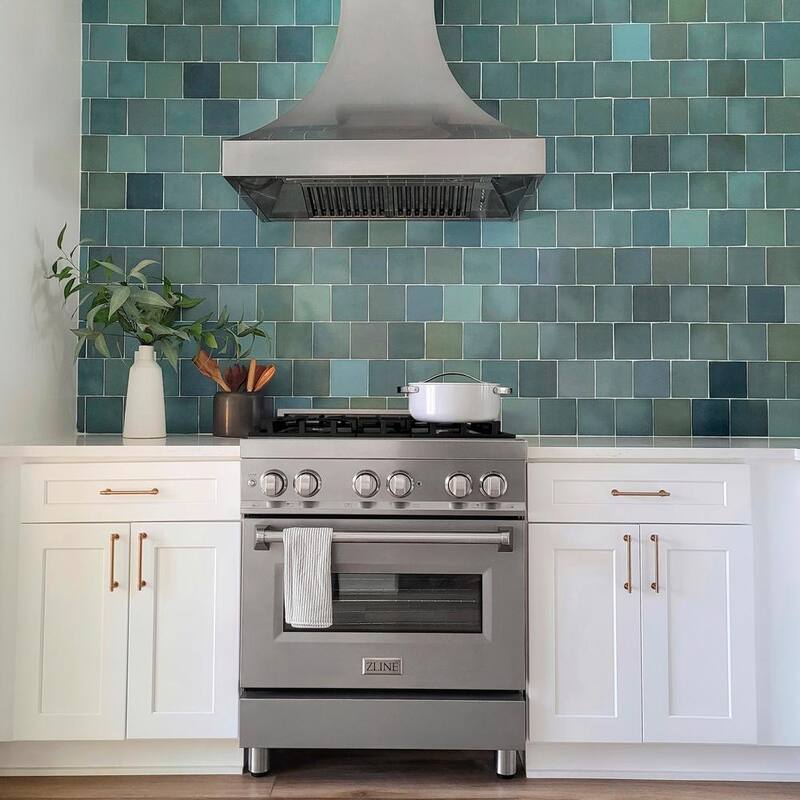 30 in. 500 CFM Stainless Steel Wall Mount Range Hood O8780